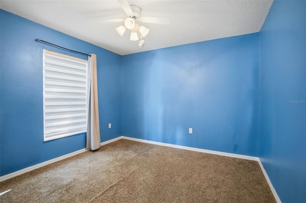 Active With Contract: $349,900 (3 beds, 2 baths, 1368 Square Feet)