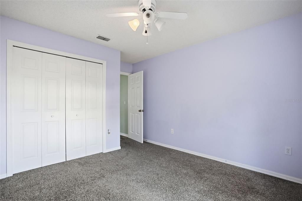 Active With Contract: $349,900 (3 beds, 2 baths, 1368 Square Feet)