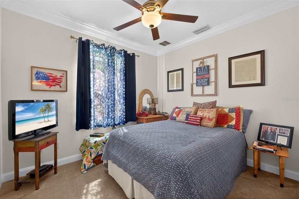 For Sale: $449,000 (5 beds, 3 baths, 2655 Square Feet)
