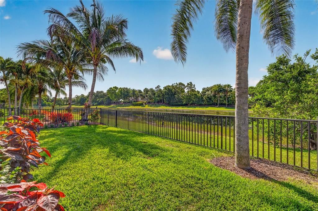 For Sale: $449,000 (5 beds, 3 baths, 2655 Square Feet)