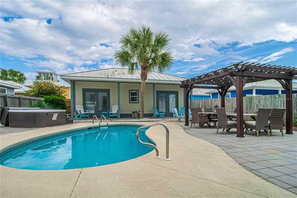 For Sale: $1,950,000 (5 beds, 4 baths, 2378 Square Feet)