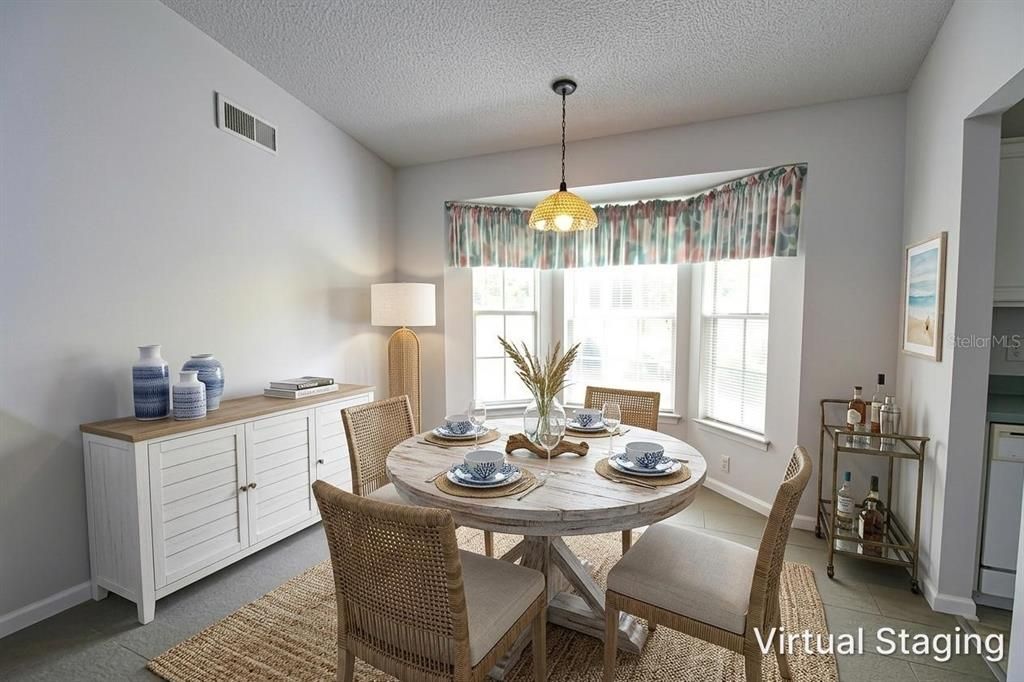 Active With Contract: $195,000 (2 beds, 2 baths, 1200 Square Feet)