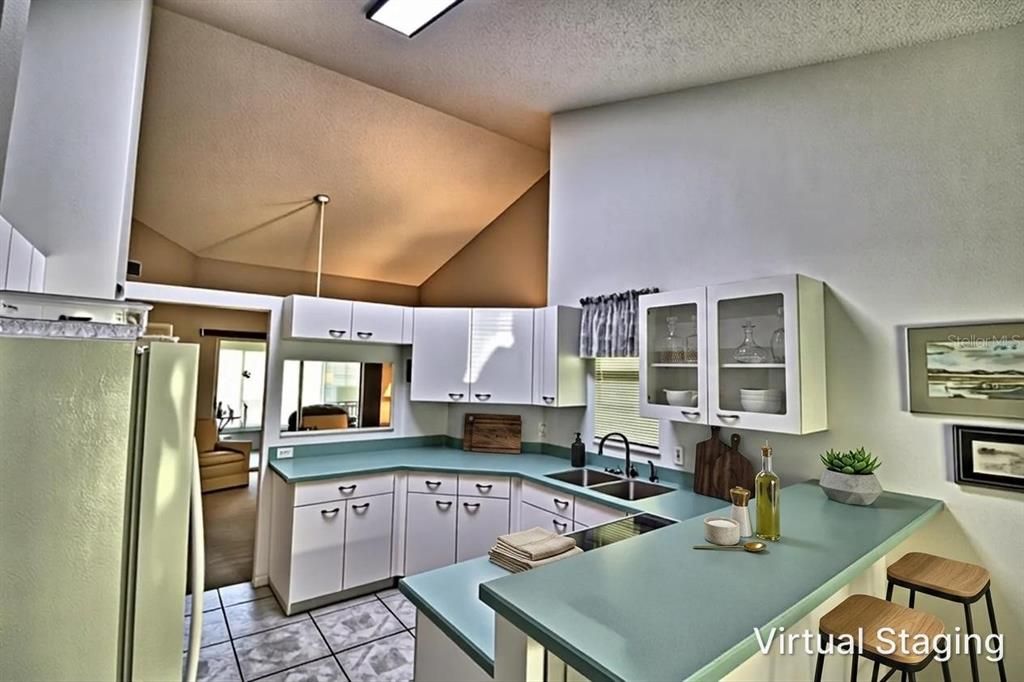 Active With Contract: $195,000 (2 beds, 2 baths, 1200 Square Feet)