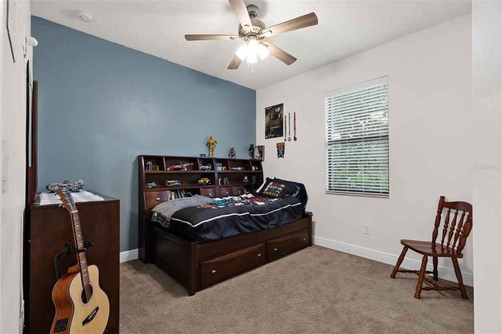 For Sale: $429,500 (4 beds, 2 baths, 1921 Square Feet)