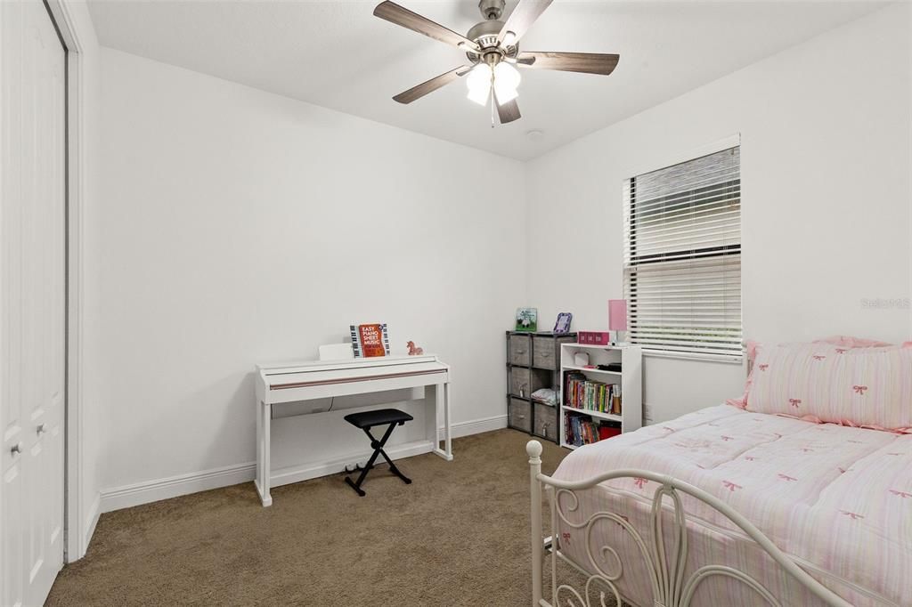 For Sale: $429,500 (4 beds, 2 baths, 1921 Square Feet)
