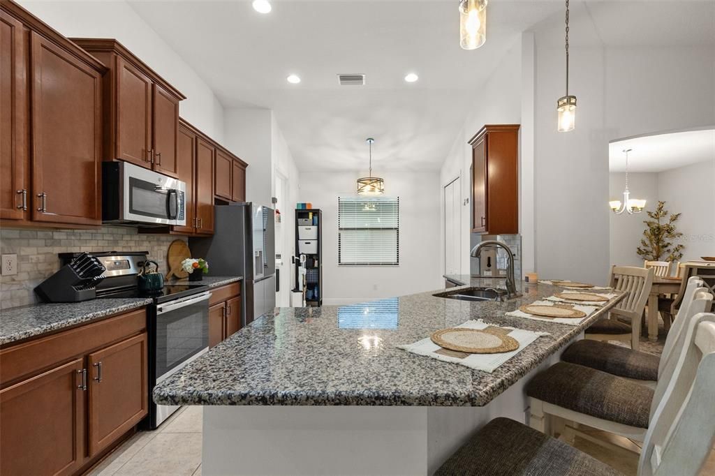 For Sale: $429,500 (4 beds, 2 baths, 1921 Square Feet)