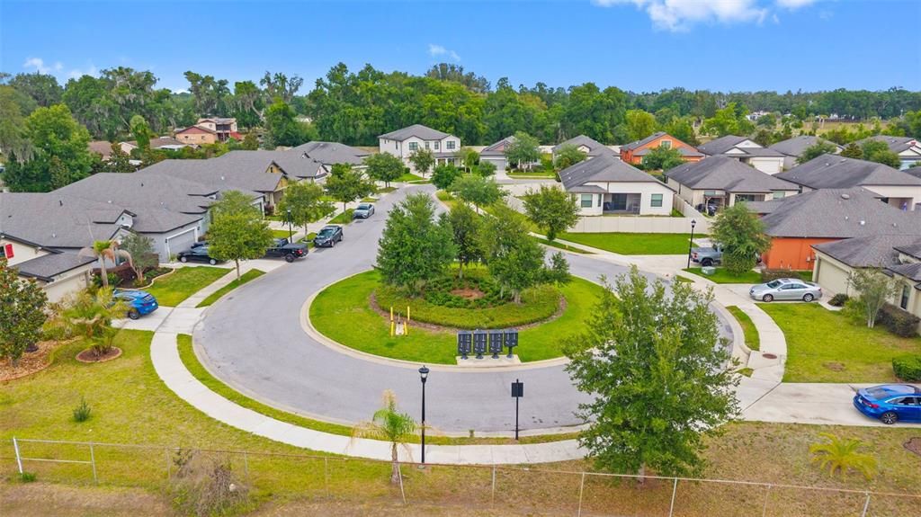 For Sale: $429,500 (4 beds, 2 baths, 1921 Square Feet)
