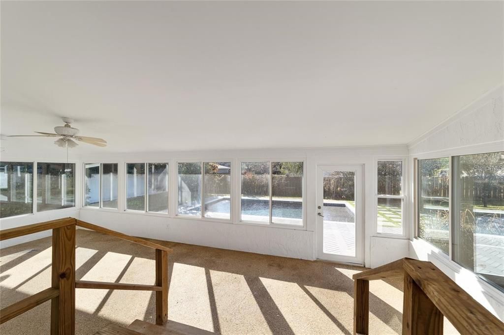 For Rent: $2,500 (3 beds, 2 baths, 1977 Square Feet)