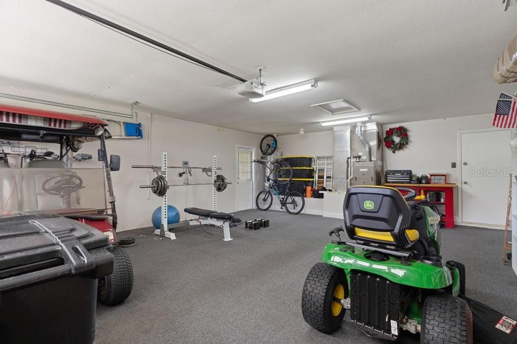 For Sale: $427,900 (4 beds, 2 baths, 2182 Square Feet)