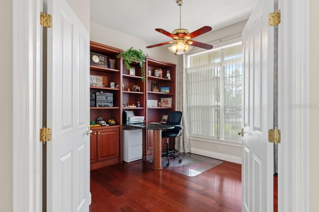 For Sale: $427,900 (4 beds, 2 baths, 2182 Square Feet)