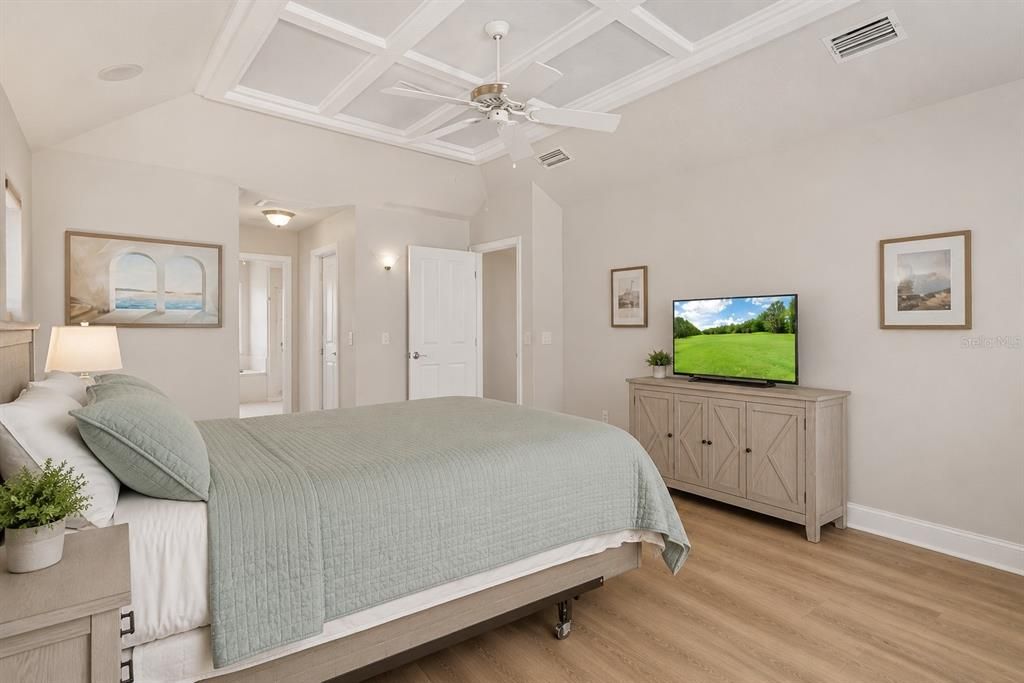 For Sale: $427,900 (4 beds, 2 baths, 2182 Square Feet)