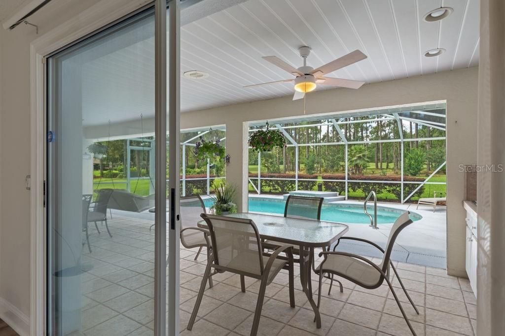 For Sale: $427,900 (4 beds, 2 baths, 2182 Square Feet)