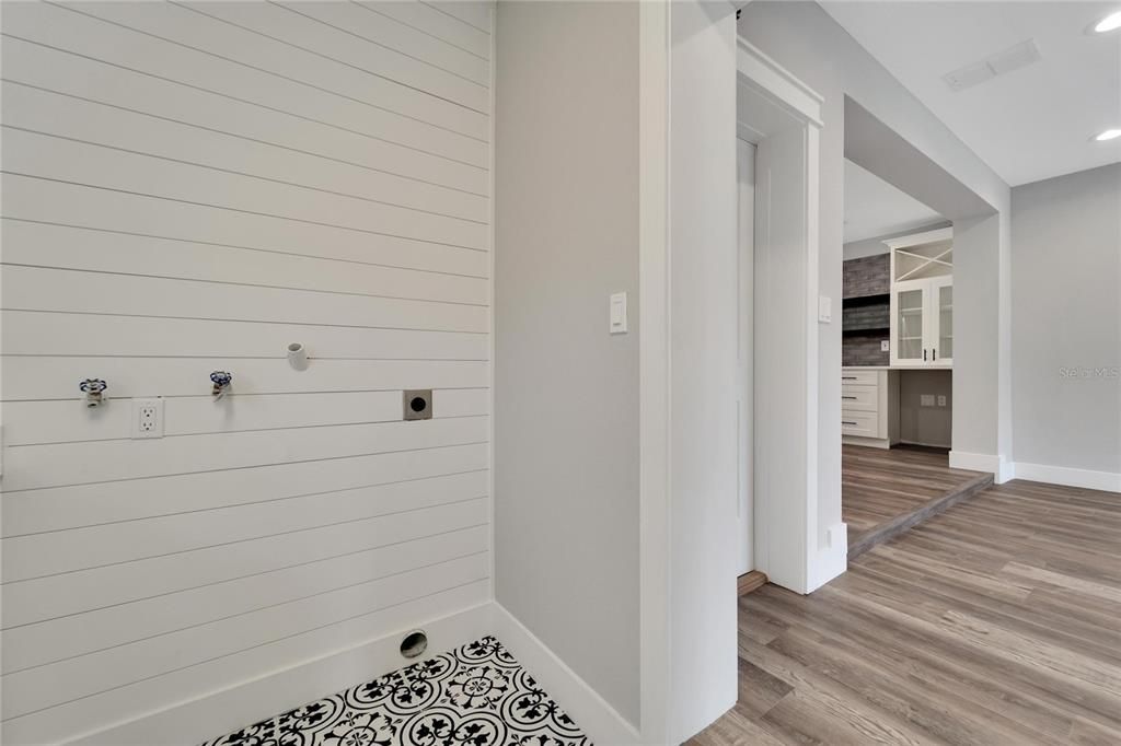 В аренду: $3,400 (3 спален, 2 ванн, 1710 Квадратных фут)