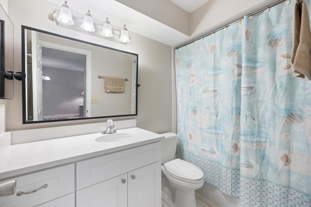 For Sale: $319,000 (2 beds, 2 baths, 1155 Square Feet)