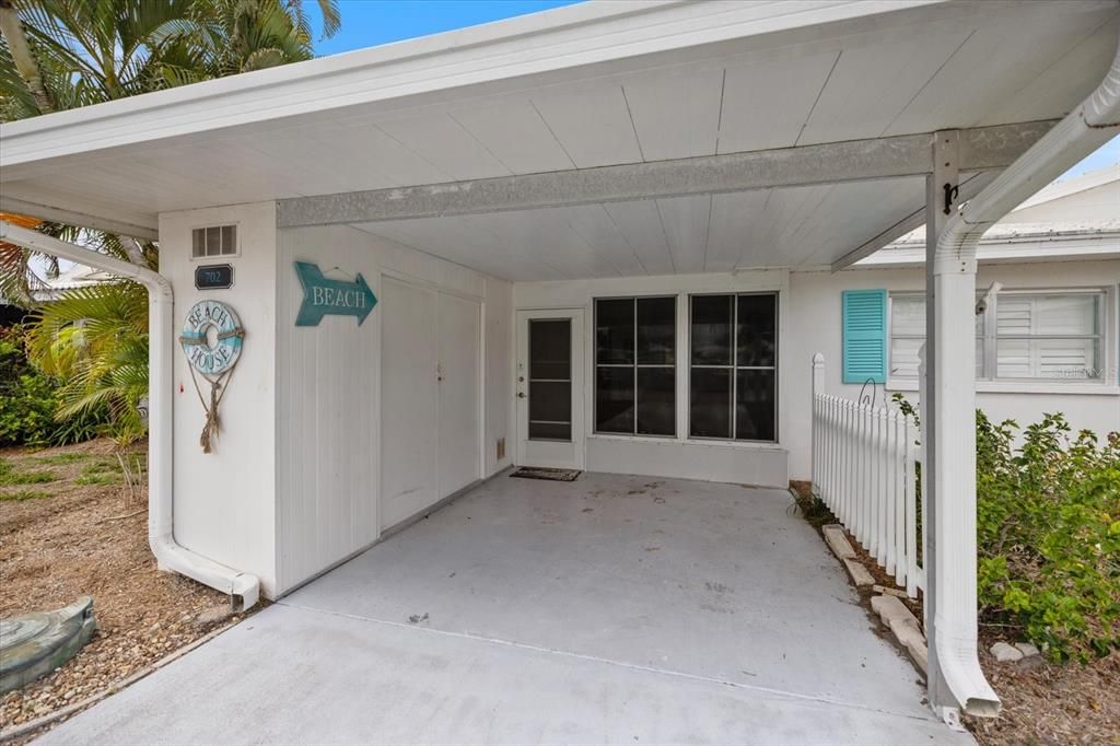 For Sale: $319,000 (2 beds, 2 baths, 1155 Square Feet)