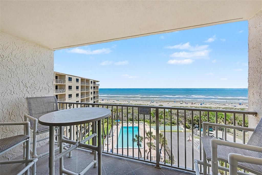 For Sale: $675,000 (2 beds, 2 baths, 1145 Square Feet)