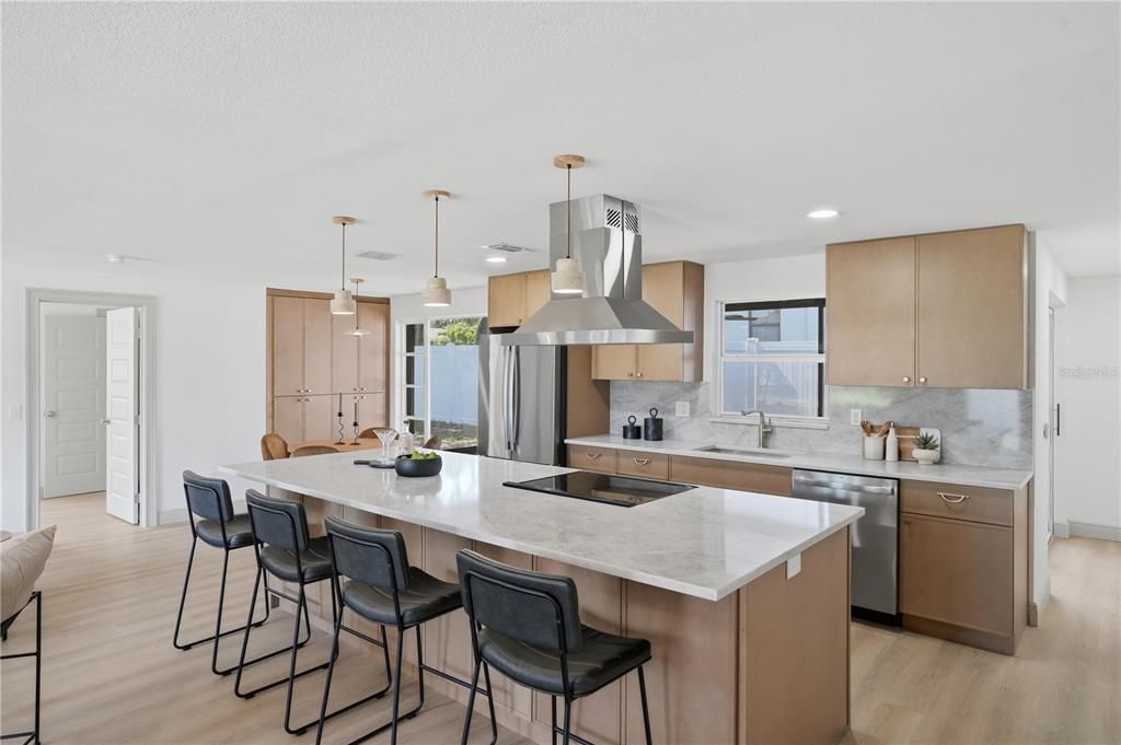 Activo con contrato: $540,000 (3 camas, 2 baños, 1589 Pies cuadrados)