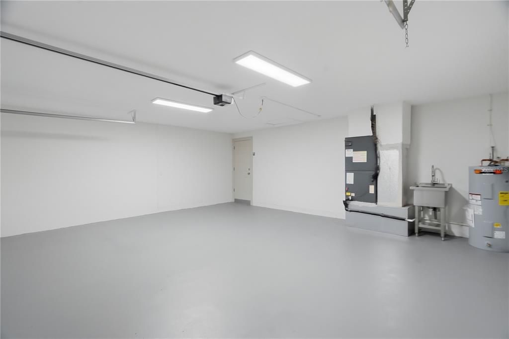 Activo con contrato: $540,000 (3 camas, 2 baños, 1589 Pies cuadrados)