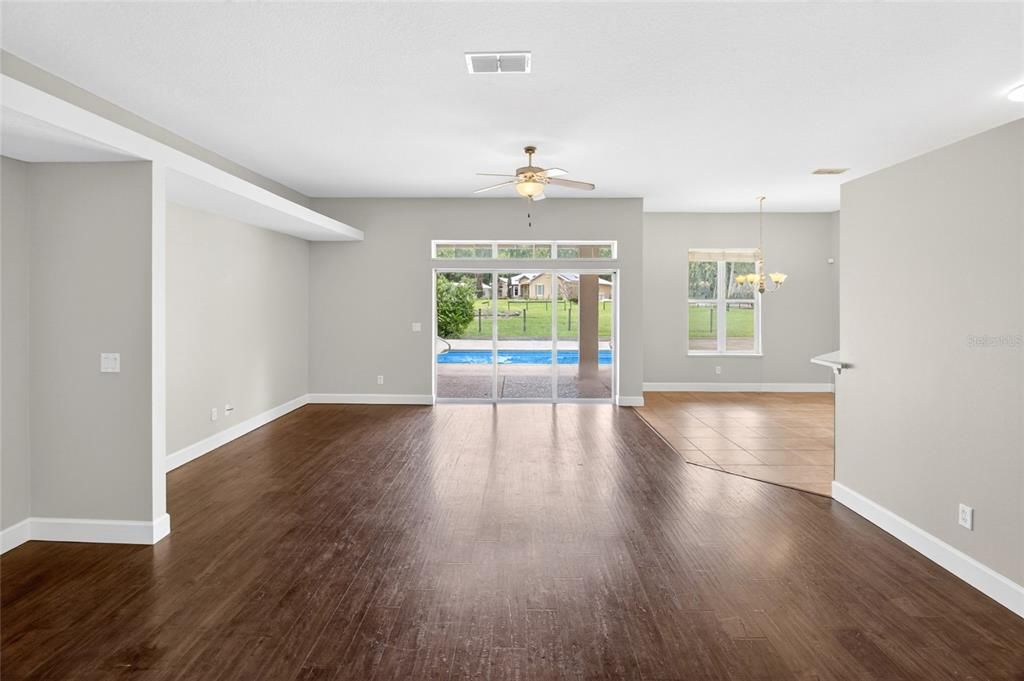 For Sale: $599,000 (4 beds, 3 baths, 2539 Square Feet)