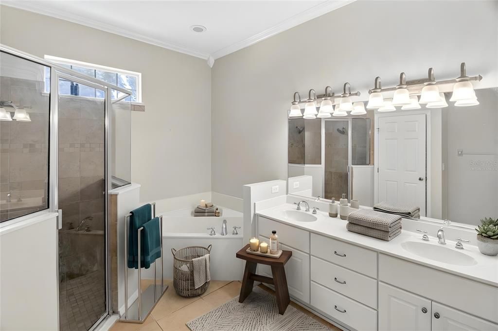 For Sale: $599,000 (4 beds, 3 baths, 2539 Square Feet)