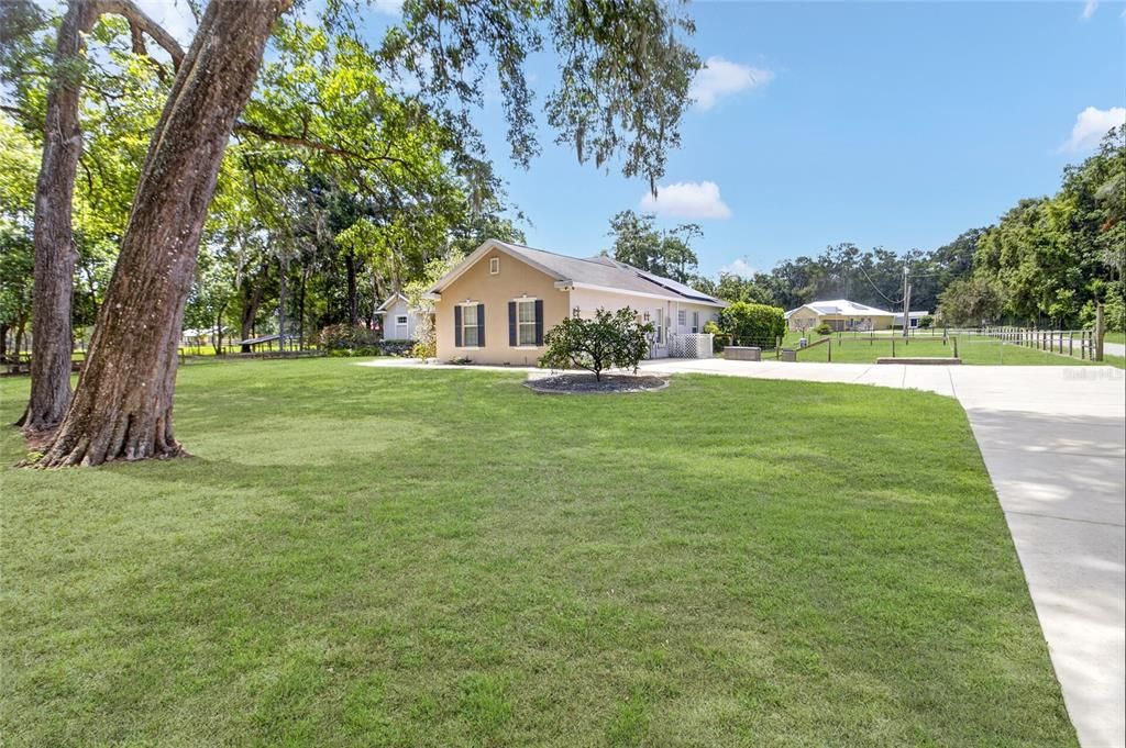 For Sale: $599,000 (4 beds, 3 baths, 2539 Square Feet)