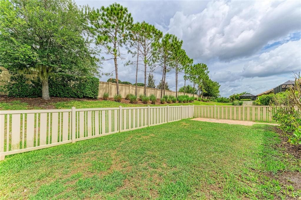 For Sale: $400,000 (3 beds, 2 baths, 1764 Square Feet)