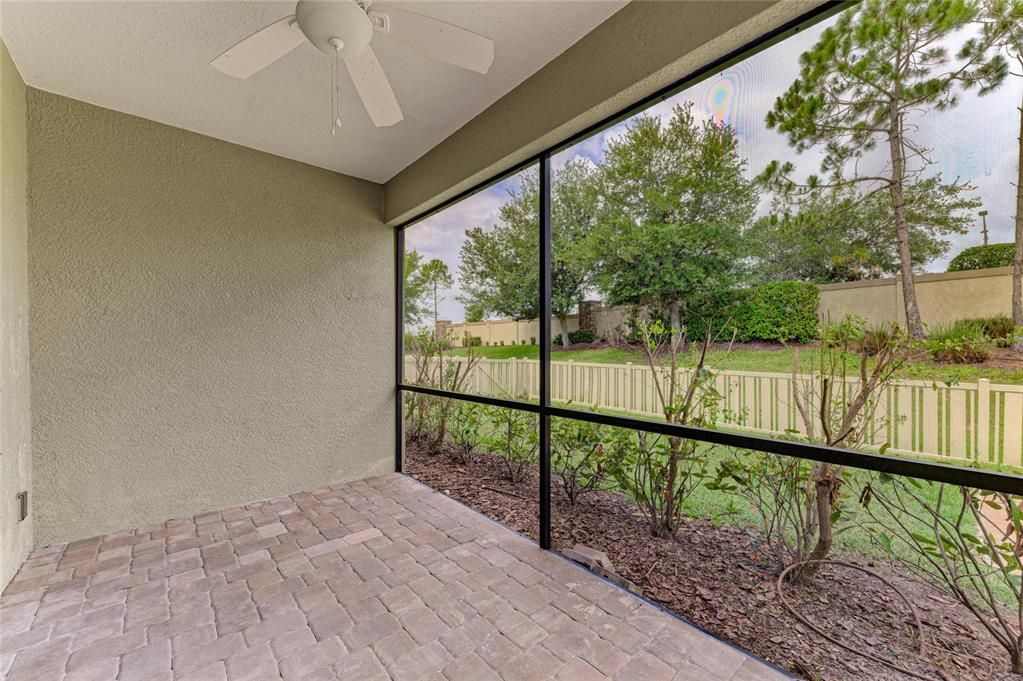 For Sale: $400,000 (3 beds, 2 baths, 1764 Square Feet)