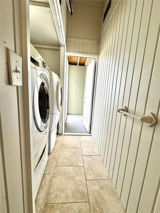 For Sale: $255,000 (4 beds, 2 baths, 1576 Square Feet)