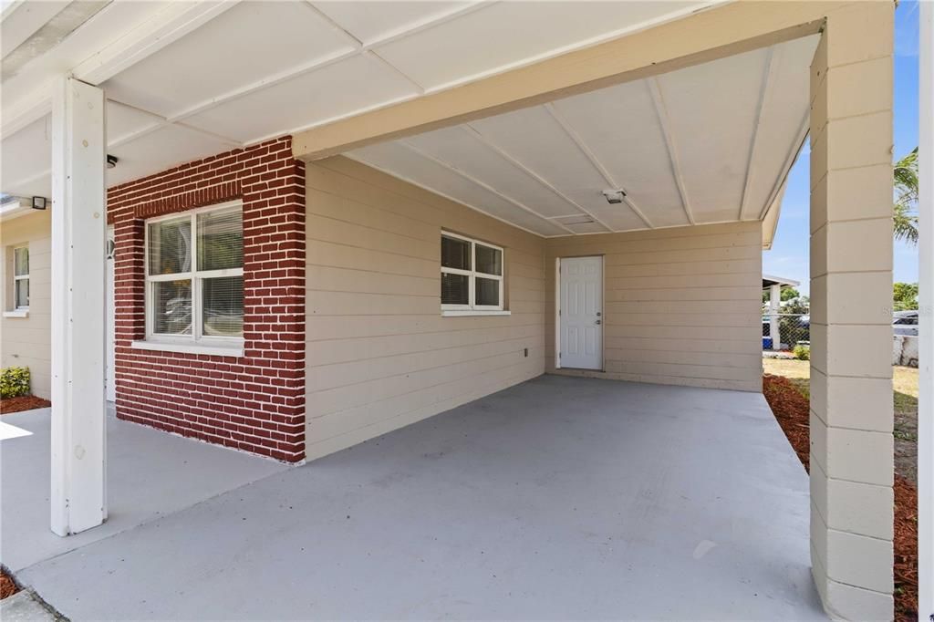 For Sale: $238,000 (3 beds, 2 baths, 1040 Square Feet)