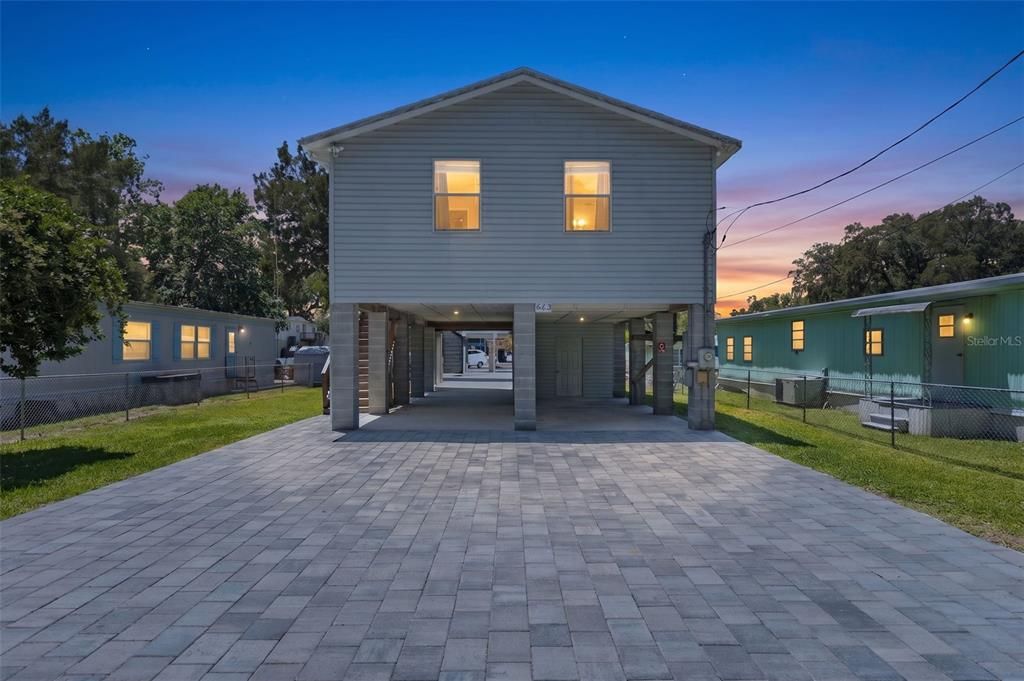 На продажу: $529,000 (3 спален, 2 ванн, 912 Квадратных фут)