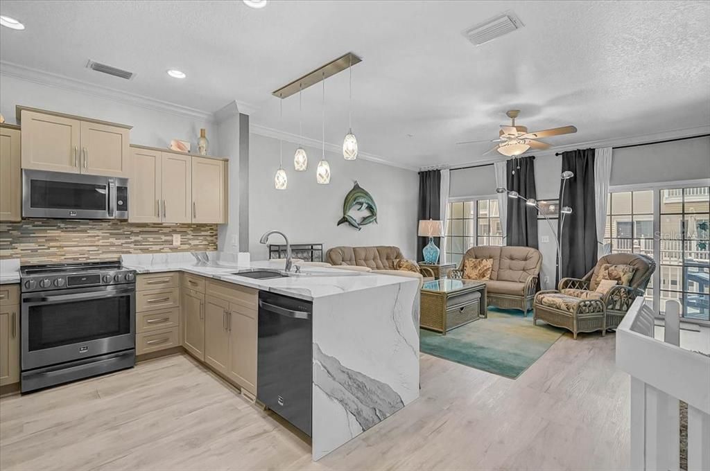 Active With Contract: $1,150,000 (3 beds, 2 baths, 1524 Square Feet)