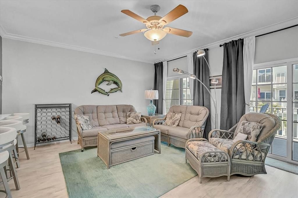 Active With Contract: $1,150,000 (3 beds, 2 baths, 1524 Square Feet)