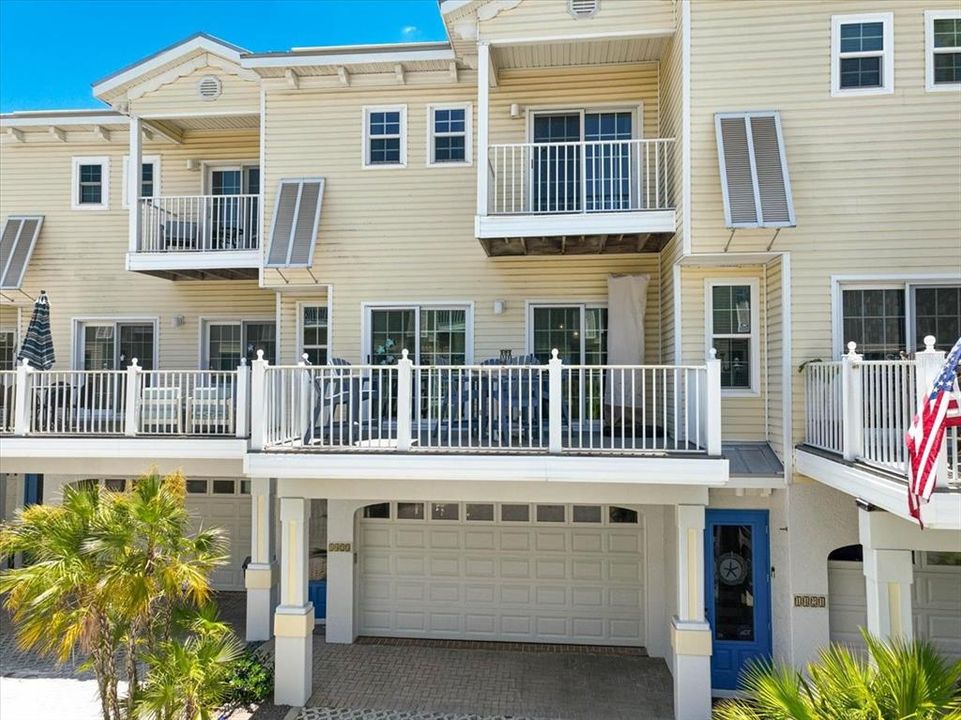 Active With Contract: $1,150,000 (3 beds, 2 baths, 1524 Square Feet)