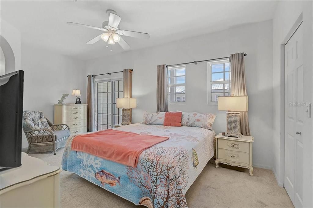Active With Contract: $1,150,000 (3 beds, 2 baths, 1524 Square Feet)