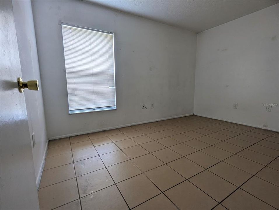 For Rent: $1,590 (2 beds, 2 baths, 912 Square Feet)