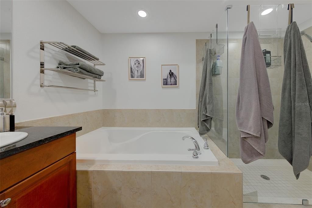 В аренду: $2,995 (3 спален, 2 ванн, 1588 Квадратных фут)