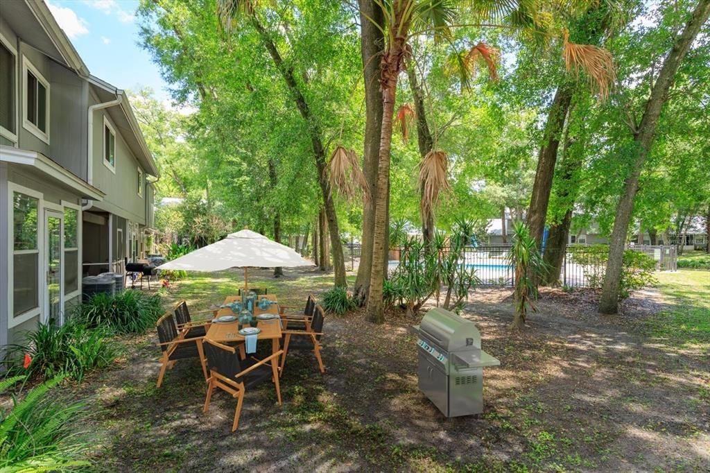For Sale: $269,900 (2 beds, 2 baths, 1043 Square Feet)