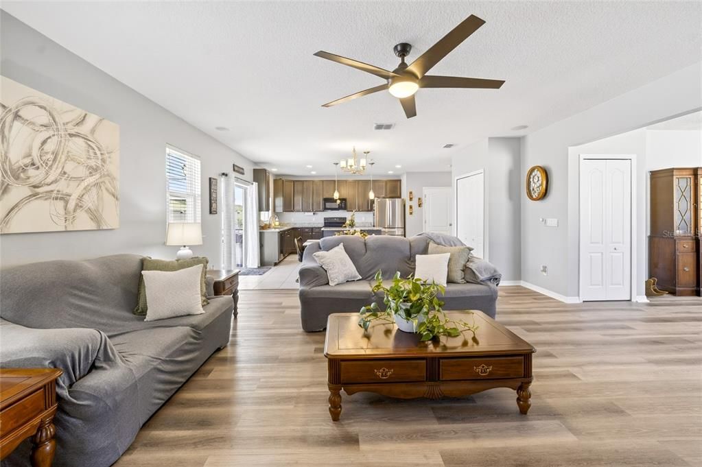 For Sale: $430,000 (3 beds, 2 baths, 2242 Square Feet)