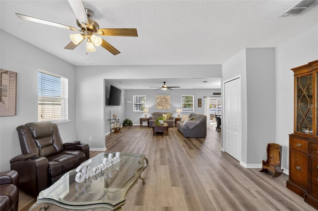 For Sale: $430,000 (3 beds, 2 baths, 2242 Square Feet)