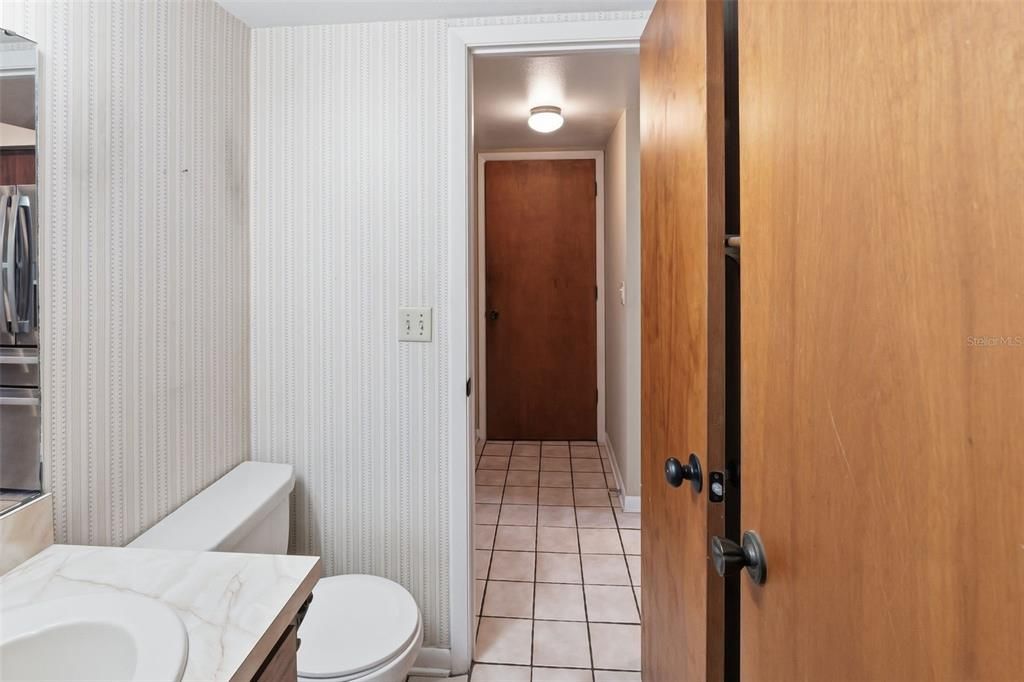 For Sale: $374,900 (4 beds, 2 baths, 1758 Square Feet)