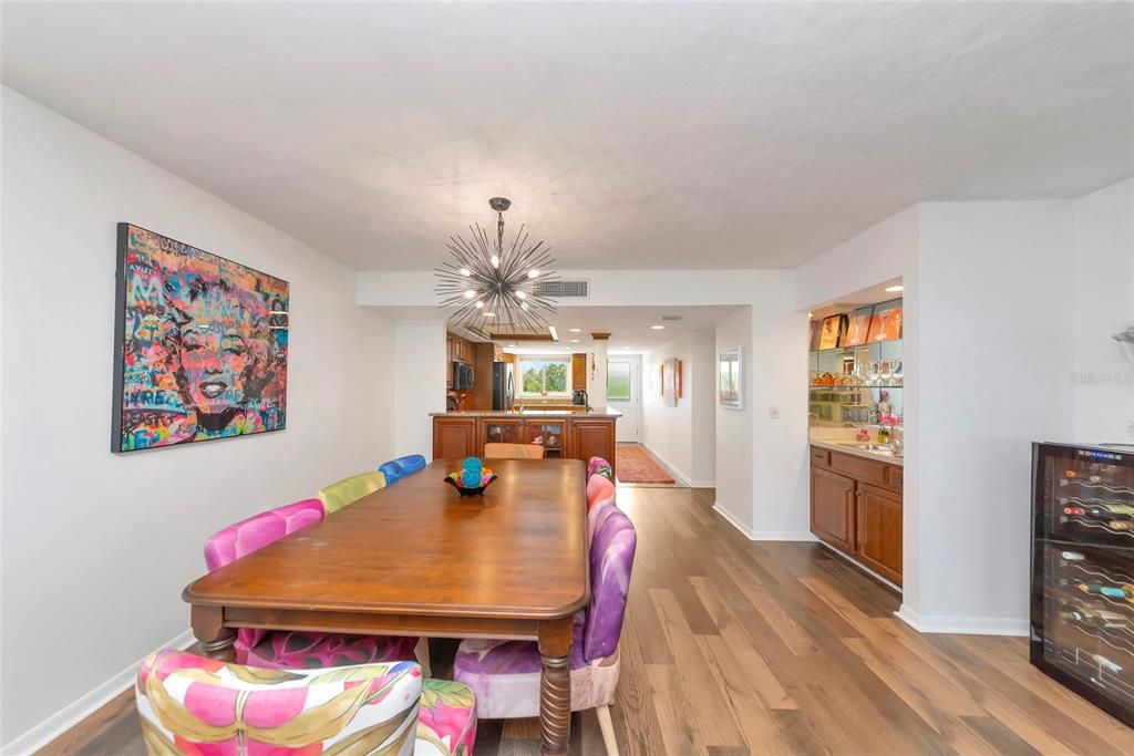 For Sale: $1,300,000 (3 beds, 2 baths, 1876 Square Feet)