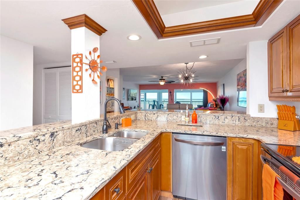 For Sale: $1,300,000 (3 beds, 2 baths, 1876 Square Feet)