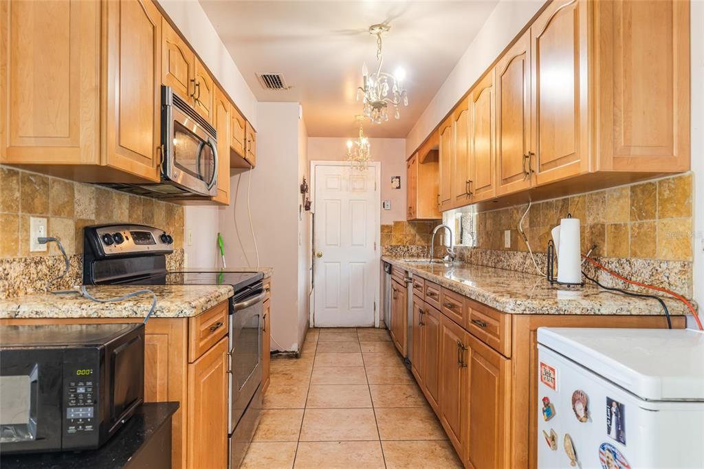 For Sale: $434,900 (3 beds, 2 baths, 1430 Square Feet)