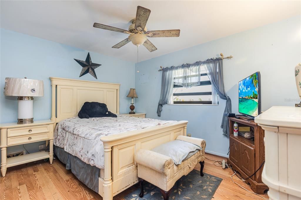 For Sale: $434,900 (3 beds, 2 baths, 1430 Square Feet)