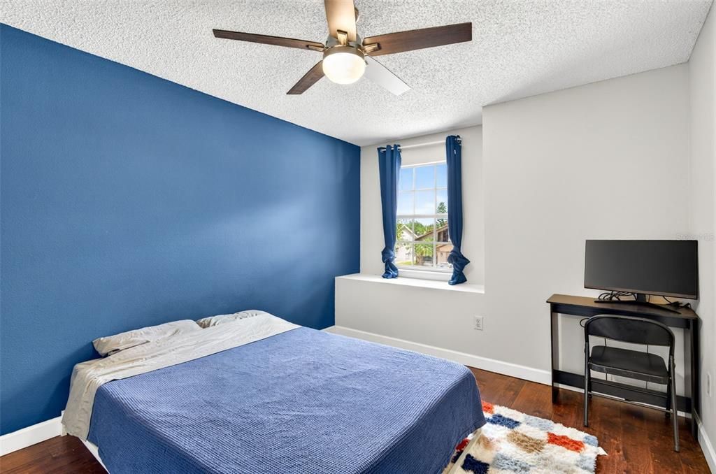 Active With Contract: $375,000 (3 beds, 2 baths, 1983 Square Feet)