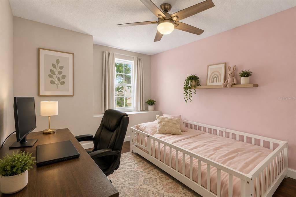 Active With Contract: $375,000 (3 beds, 2 baths, 1983 Square Feet)