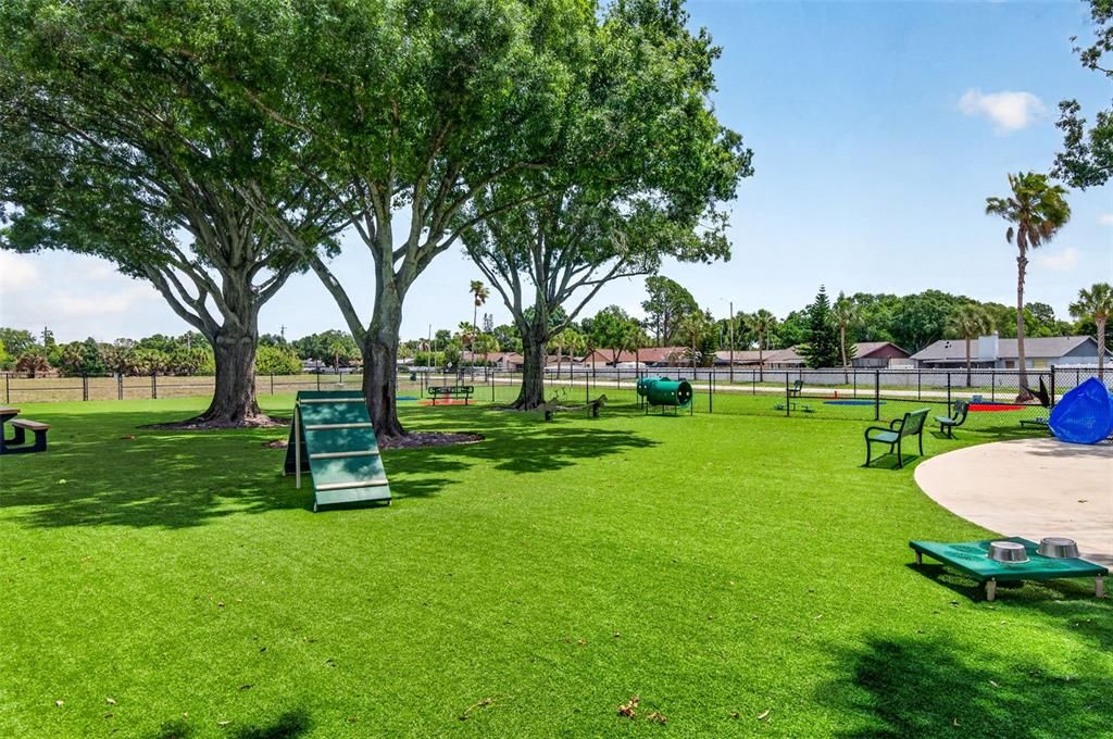 Active With Contract: $375,000 (3 beds, 2 baths, 1983 Square Feet)