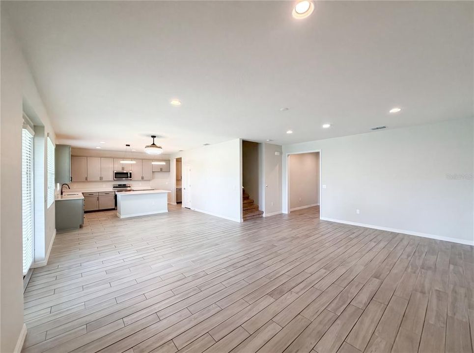 En Venta: $470,000 (5 camas, 4 baños, 2712 Pies cuadrados)