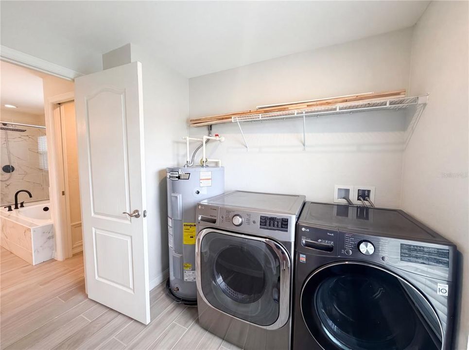 En Venta: $470,000 (5 camas, 4 baños, 2712 Pies cuadrados)