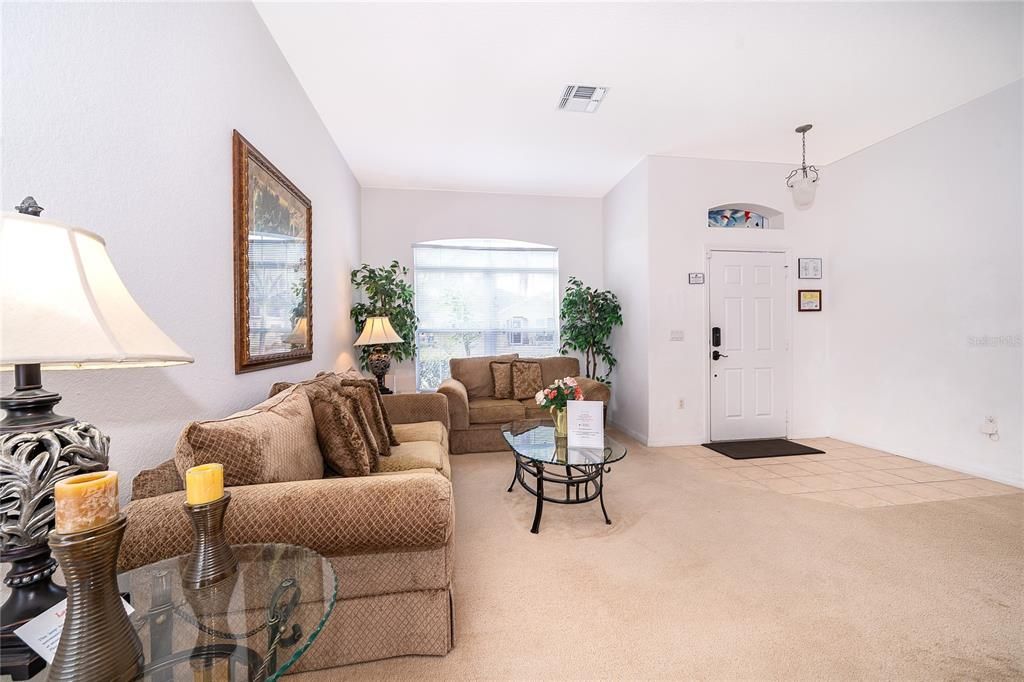 For Sale: $450,000 (5 beds, 4 baths, 2853 Square Feet)